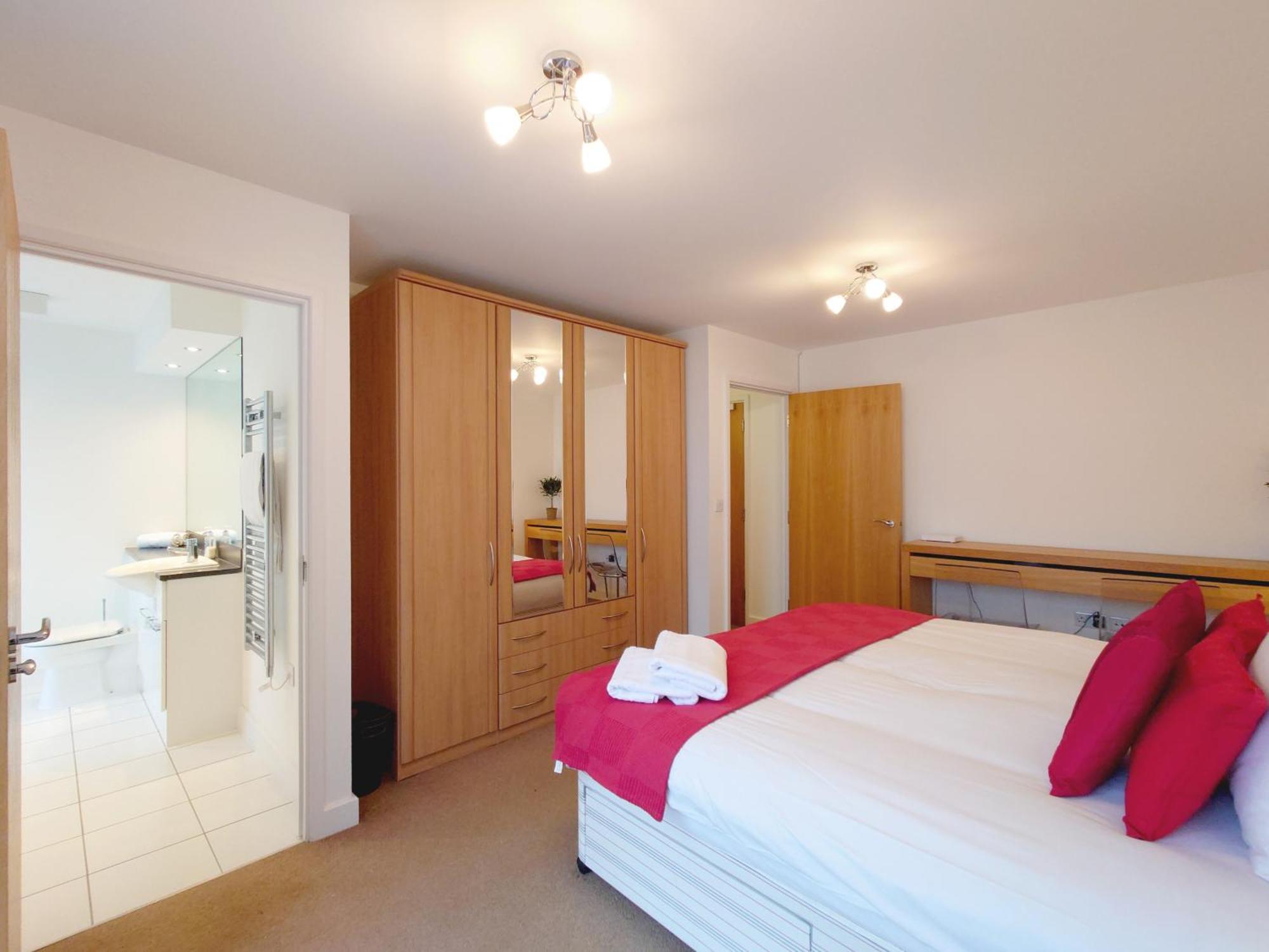 London Excel Stays - Three Bed Serviced Apartment Exterior photo